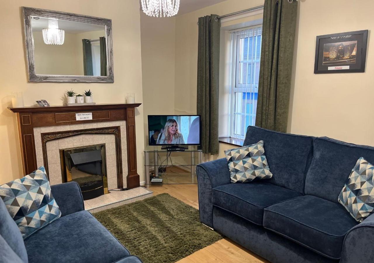 3 Bedroom Apartment, Ballymena, The Wee Stop Gap Екстер'єр фото